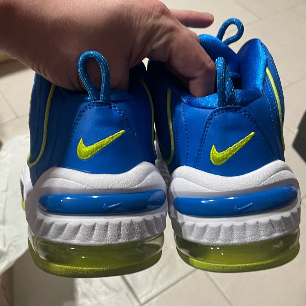 2012 NIKE AIR MAX PENNY II 2 LE SOAR ROYAL BLUE CYBER NEON GREEN SPRITES SZ 9 - Picture 5 of 7
